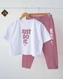 سفید صورتی کالباسی